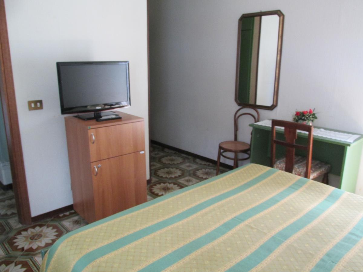 Hotel Conchiglia Verde Sirolo Εξωτερικό φωτογραφία