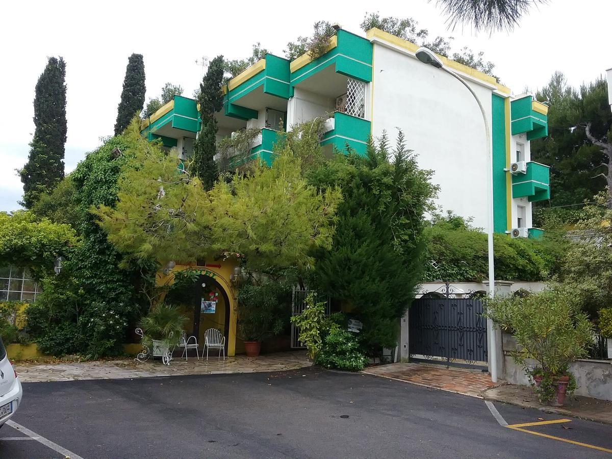 Hotel Conchiglia Verde Sirolo Εξωτερικό φωτογραφία